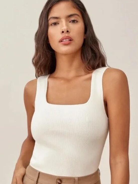 Reformation Tops - Reformation Julia Ribbed Sweater Tank